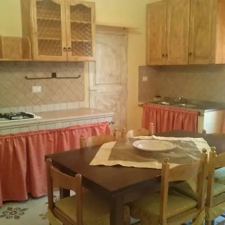 Casa Saracina * Tuglie